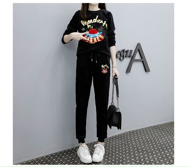 Set Nhung Họa Tiết Nón Đính Kim Sa - BTN81